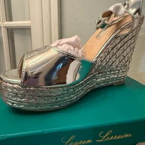 Lauren Lorraine Lina Silver Heels fit like 7.5-8